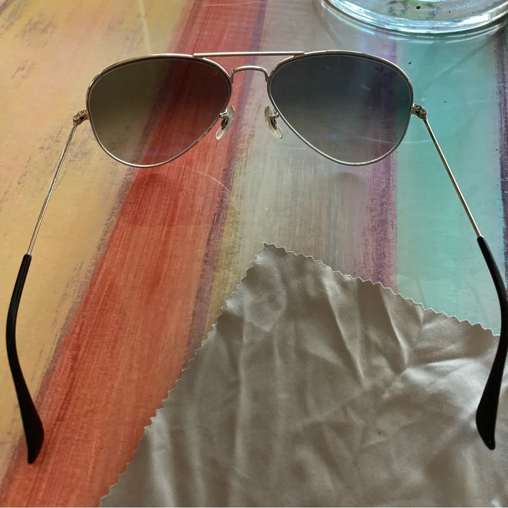 RayBan Aviator Sunglasses - Picture 2 of 10